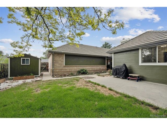 6928 Iris St, Arvada, CO 80004