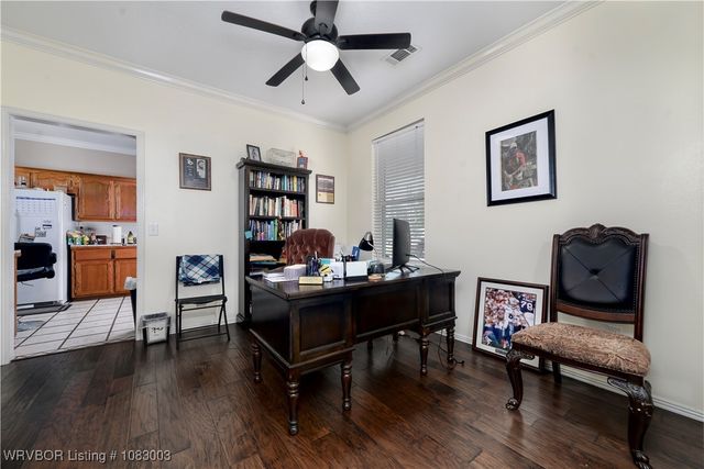 477053 E 1085 Road, Roland, OK 74954