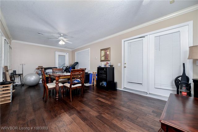 477053 E 1085 Road, Roland, OK 74954