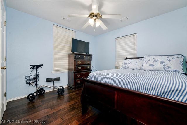 477053 E 1085 Road, Roland, OK 74954