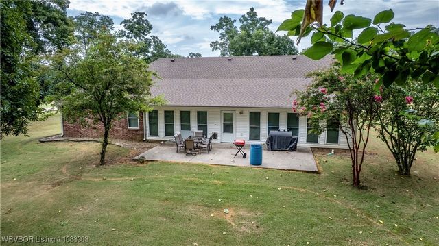 477053 E 1085 Road, Roland, OK 74954