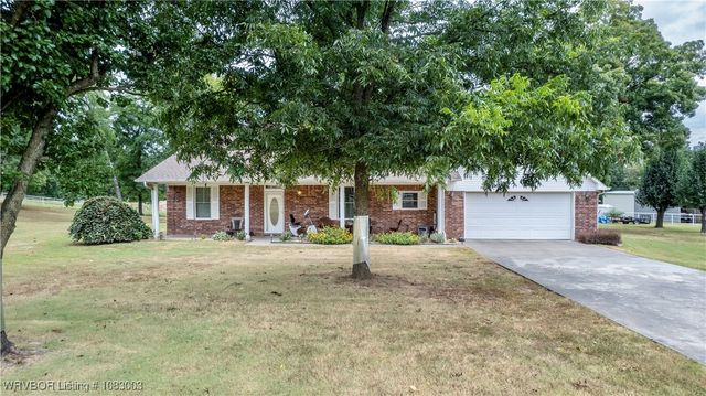 477053 E 1085 Road, Roland, OK 74954
