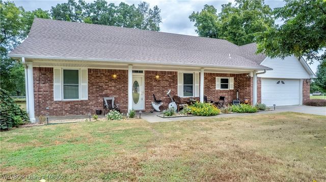 477053 E 1085 Road, Roland, OK 74954