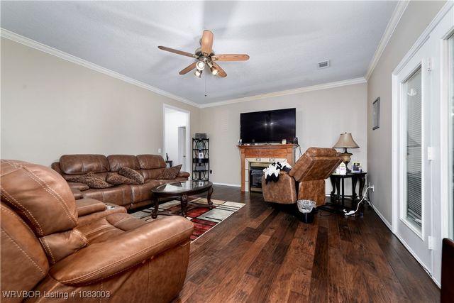 477053 E 1085 Road, Roland, OK 74954