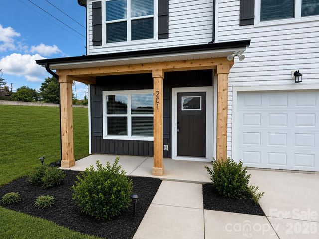 201 E Rice Street, Landis, NC 28088