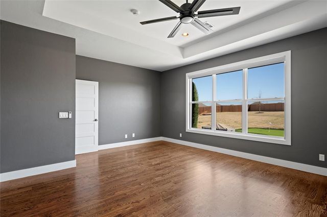 15204 Fountain Creek Lane, Edmond, OK 73013