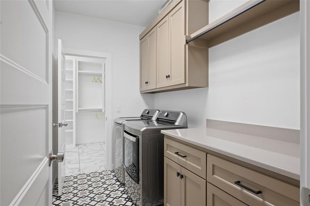 15204 Fountain Creek Lane, Edmond, OK 73013