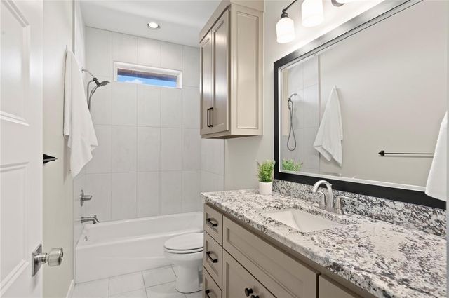 15204 Fountain Creek Lane, Edmond, OK 73013