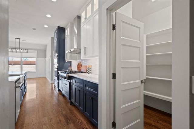 15204 Fountain Creek Lane, Edmond, OK 73013