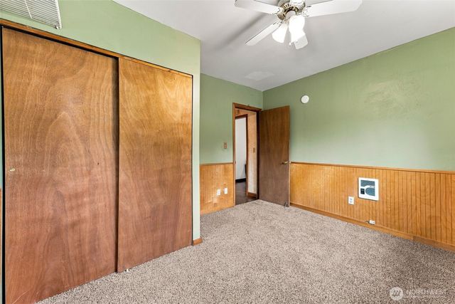 1140 N Cambrian Avenue, Bremerton, WA 98312