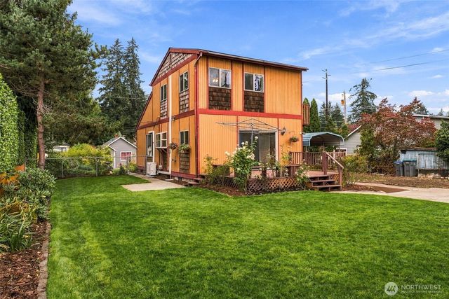 1140 N Cambrian Avenue, Bremerton, WA 98312