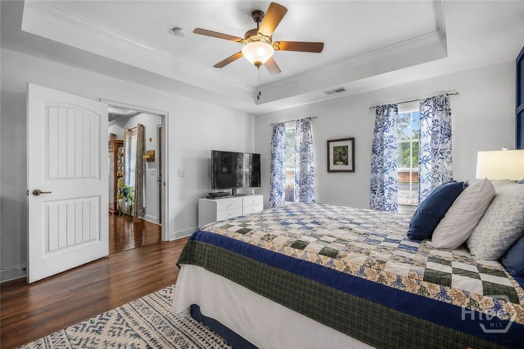 Image 20 of property listing at 150 Jacobs Circle, Richmond Hill, GA 31324