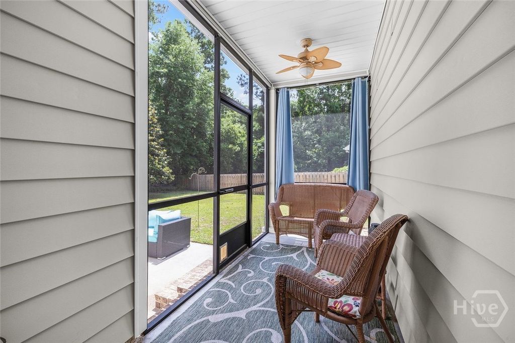 Image 33 of property listing at 150 Jacobs Circle, Richmond Hill, GA 31324