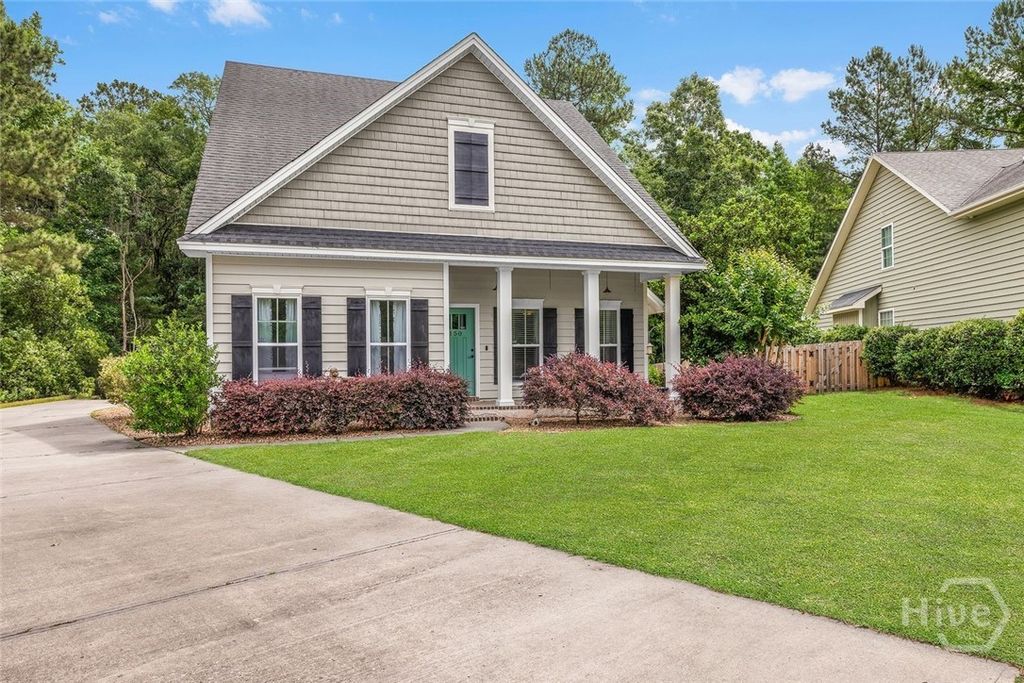 Image 38 of property listing at 150 Jacobs Circle, Richmond Hill, GA 31324