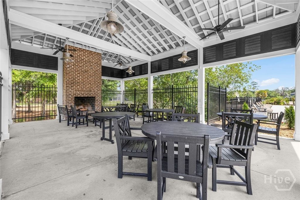 Image 42 of property listing at 150 Jacobs Circle, Richmond Hill, GA 31324