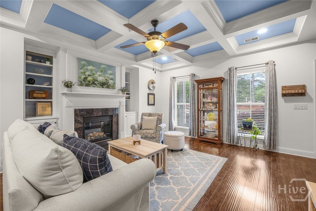 Image 9 of property listing at 150 Jacobs Circle, Richmond Hill, GA 31324