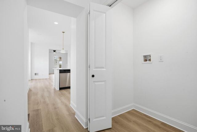 210 POWHATTAN AVE, Essington, PA 19029