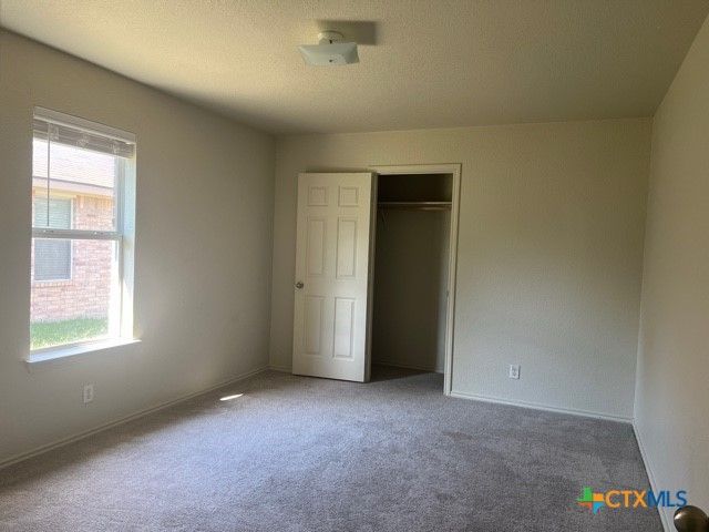 5004 Stonehaven Drive, Temple, TX 76502