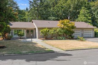 835 SW Marine View Circle, Normandy Park, WA 98166