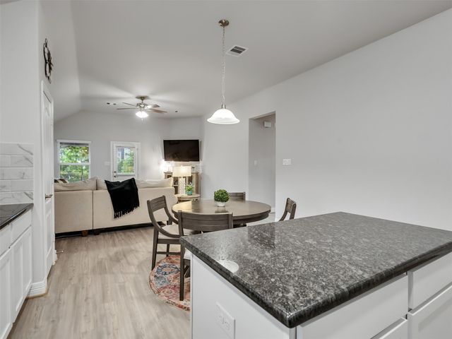 15190 N Heron Heights Way, Magnolia, TX 77354