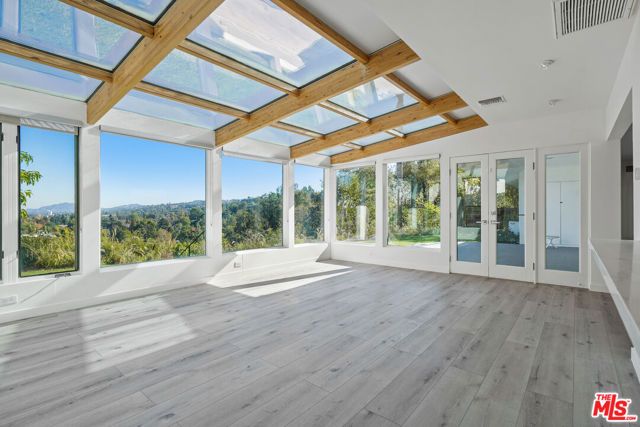 16210 Bertella Drive, Los Angeles, CA 91436