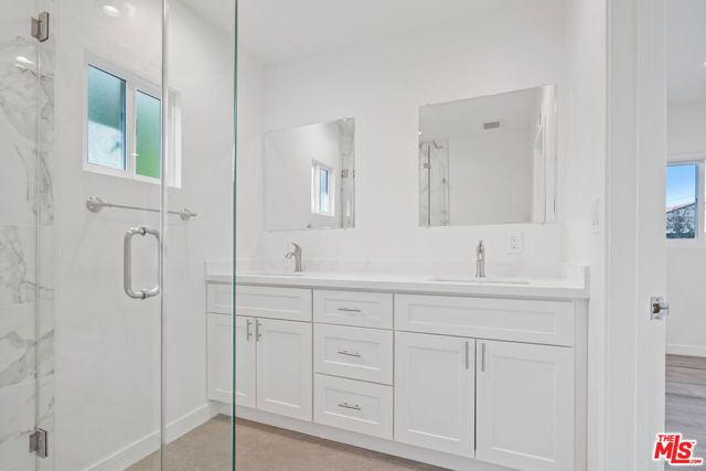 16210 Bertella Drive, Los Angeles, CA 91436