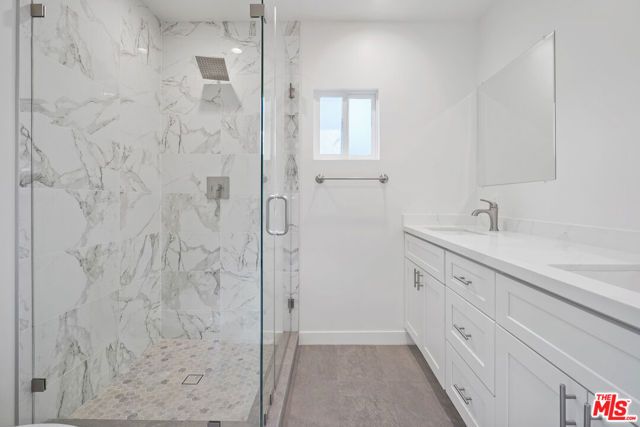 16210 Bertella Drive, Los Angeles, CA 91436