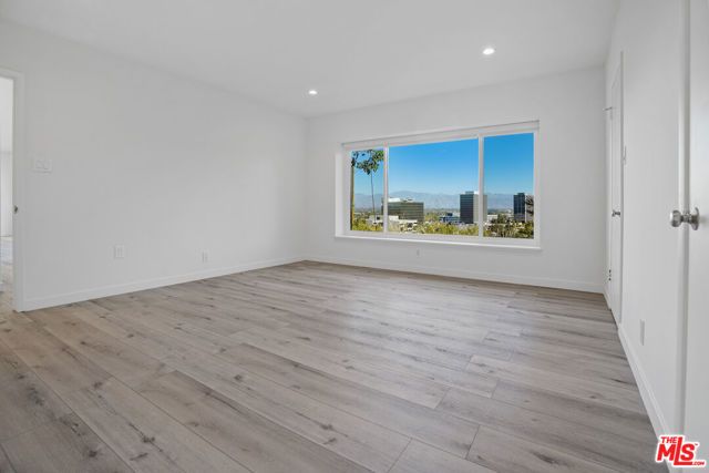 16210 Bertella Drive, Los Angeles, CA 91436