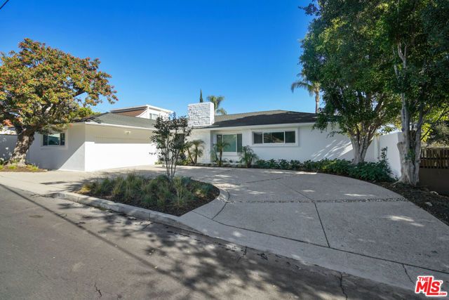 16210 Bertella Drive, Los Angeles, CA 91436