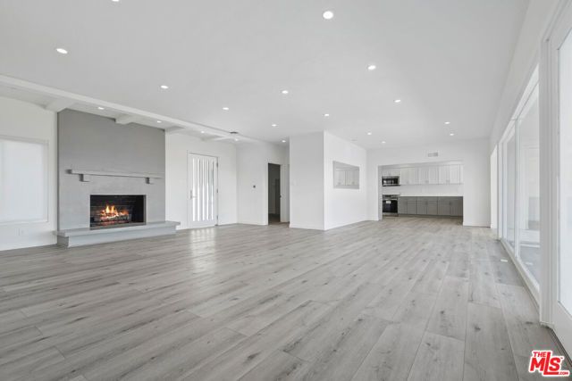 16210 Bertella Drive, Los Angeles, CA 91436