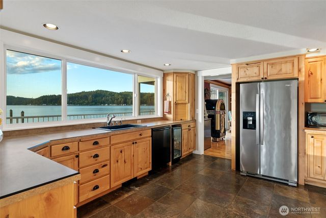 7781 E State Route 106, Union, WA 98592