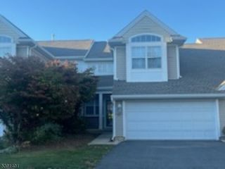 1123 Highland Ct, Lopatcong Twp., NJ 08886