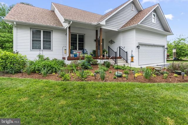 1016 ROYAL WAY, Montross, VA 22520