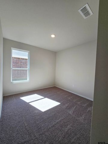 609 Park Central, Chandler, TX 75758