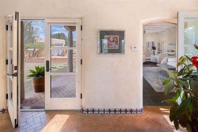 24 Paintbrush Circle, Santa Fe, NM 87506