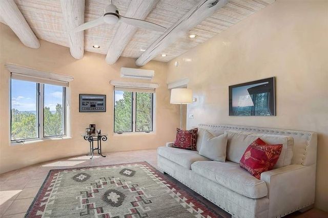 24 Paintbrush Circle, Santa Fe, NM 87506