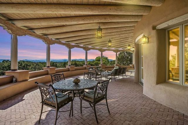 24 Paintbrush Circle, Santa Fe, NM 87506