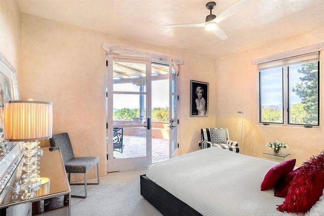 24 Paintbrush Circle, Santa Fe, NM 87506