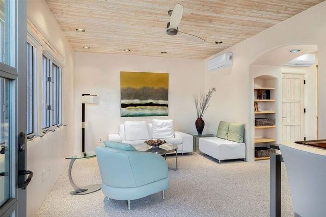 24 Paintbrush Circle, Santa Fe, NM 87506