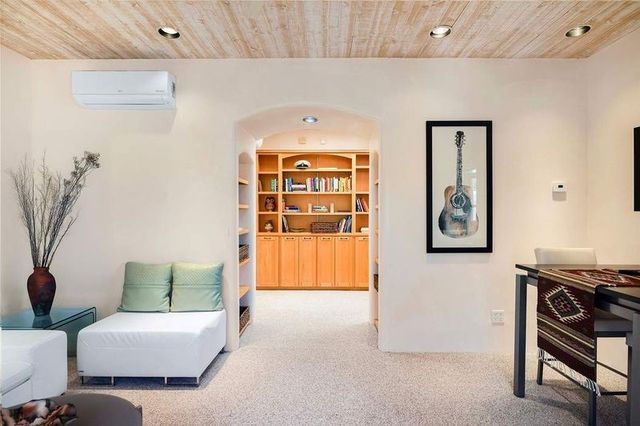 24 Paintbrush Circle, Santa Fe, NM 87506