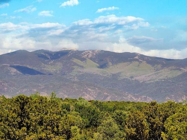 24 Paintbrush Circle, Santa Fe, NM 87506