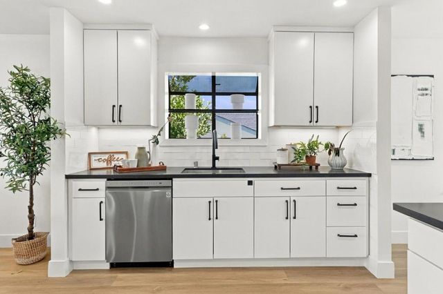 1380 Manzanita Drive, Millbrae, CA 94030