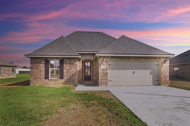 110 Hickory Street, Iowa, LA 70647