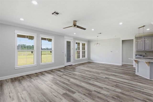 110 Hickory Street, Iowa, LA 70647