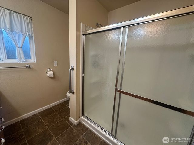 2721 Terry Avenue, Longview, WA 98632