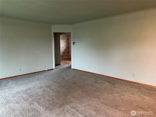 2721 Terry Avenue, Longview, WA 98632