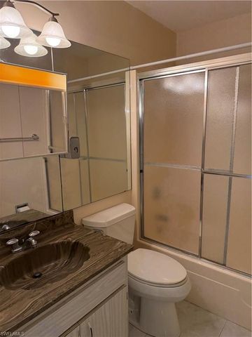 46 Desert Candle CIR, Lehigh Acres, FL 33936