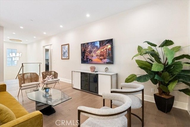 244 Coal Mine, Irvine, CA 92602