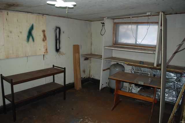 7976 N Tecumseh Road, Walkerton, IN 46574