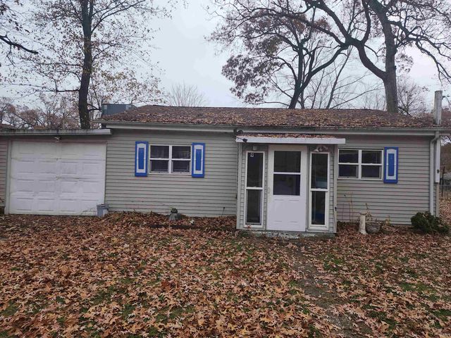 7976 N Tecumseh Road, Walkerton, IN 46574